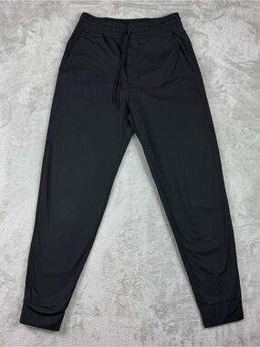 Uniqlo jogger style pants women’s sz S in black
